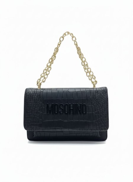 حقيبة يد أنيقة بتفاصيل راقية