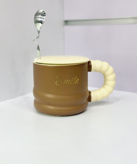 كوب زجاجي