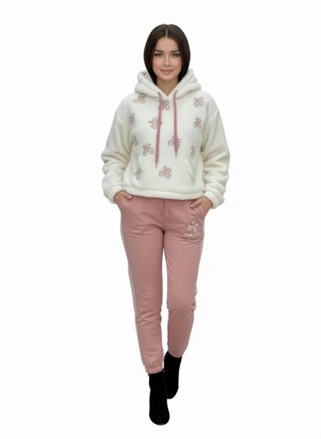 ترنچ بلوزة فرو و بنطلون مبطن قطعيتن