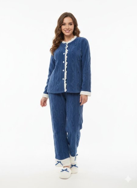 بجامة فرو قطعتين