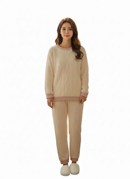 بجامة فرو قطعيتن